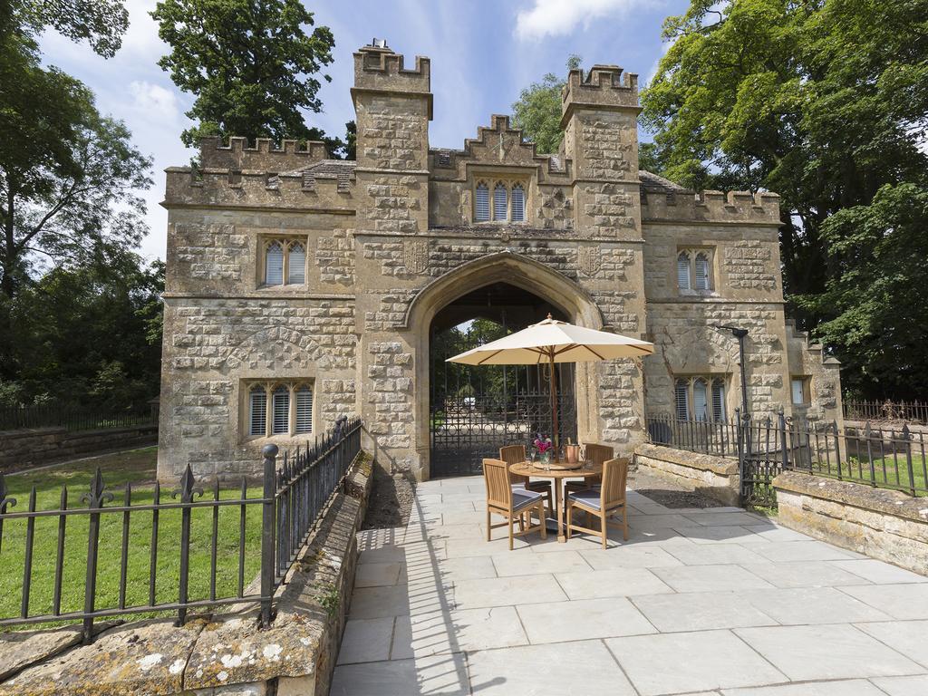 Villa Castle Gatehouse Winchcombe Exterior foto